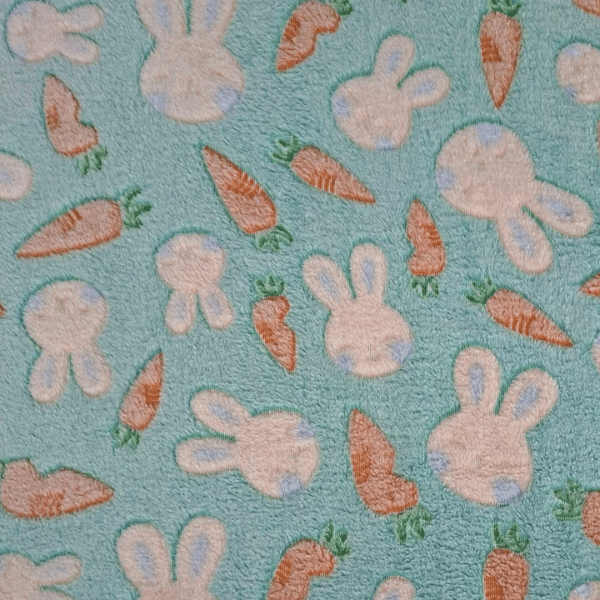 Fleece Coelhinhos e Cenouras Verde Água Brilha no Escuro